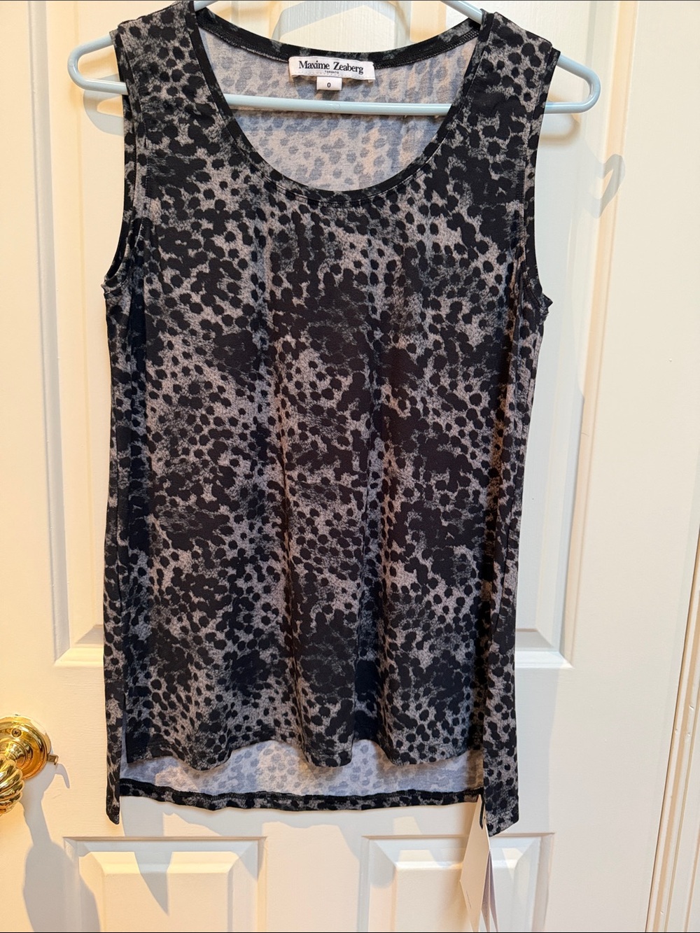 NWT Maxime Zeaberg sz 0 (small) Animal Spotted Tank Top - w New Zealand Pine